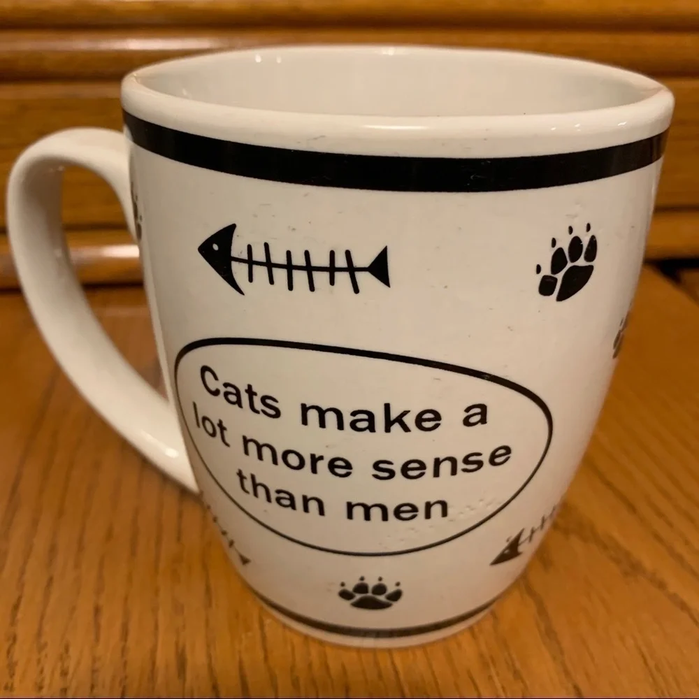 Cat ceramic oversized mug large cream black